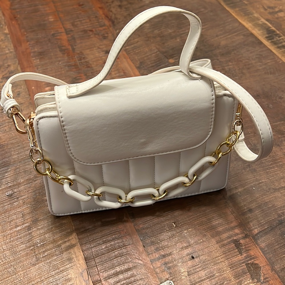 South Moon Under White Quilted Shoulder Bag with Gold Chain Detail
